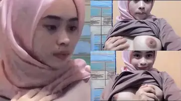 Bokep Jilbab Pink Kirimin Foto Toket Bulat Buat Pacar poster